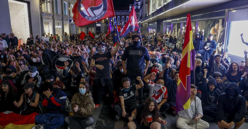 Μαζικές διαδηλώσεις για το στεγαστικό στην Ισπανία μετά την απόρριψη...