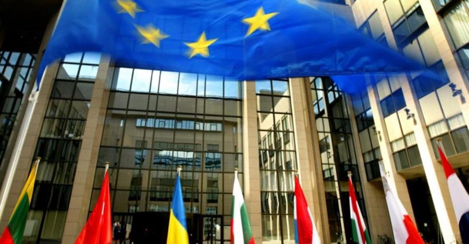 Έκθεση του ΕΚ για ΟΗΕ, με αναφορά σε ΔΔΟ και αίτημα αποχώρησης τουρκικών...