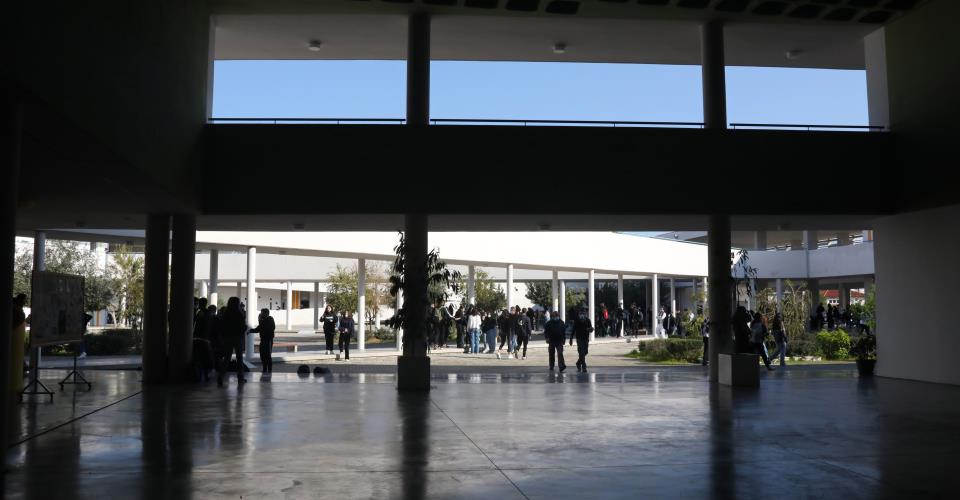 Σύσκεψη στο ΥΠΑΝ αναφορικά με emails που έλαβαν δημόσια σχολεία της Κύπρου