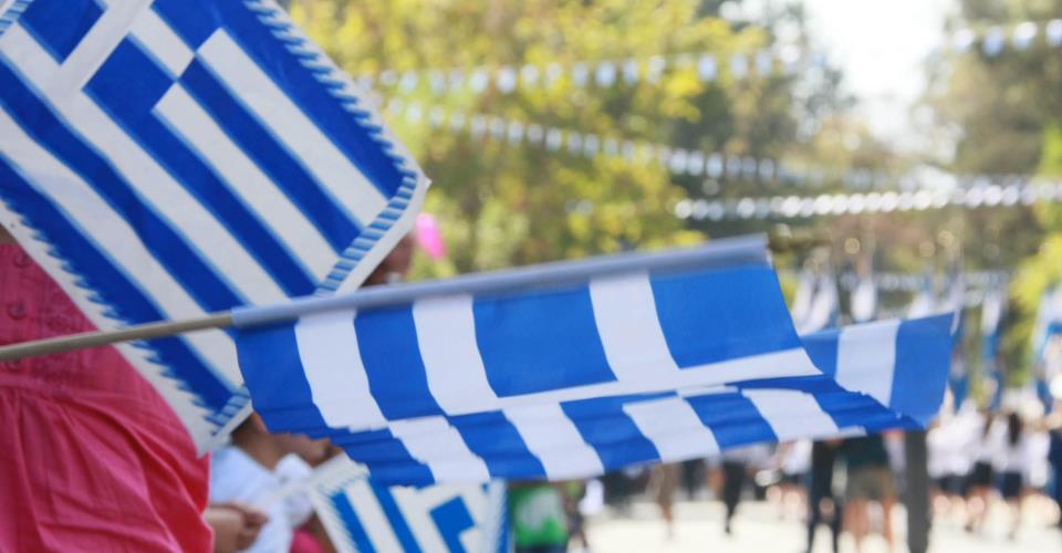 Με δοξολογίες και παρελάσεις τιμά η Κύπρος το «Όχι» των Ελλήνων