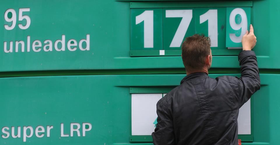 Συνεχείς αυξομειώσεις στα καύσιμα δύσκολη η πρόβλεψη μέχρι πού θα φτάσουν, λέει...