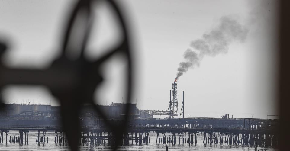 To Kίεβο ανακοίνωσε ότι βύθισε ρωσικές πλατφόρμες γεωτρήσεων στην Κασπία