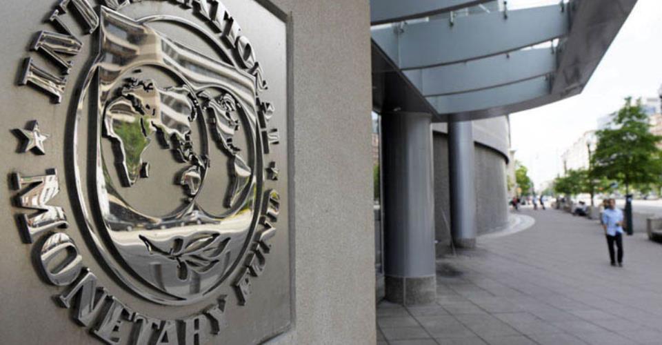 Ανθεκτική η παγκόσμια οικονομία λέει το ΔΝΤ αναβαθμίζοντας στο 3,2% την ανάπτυξη