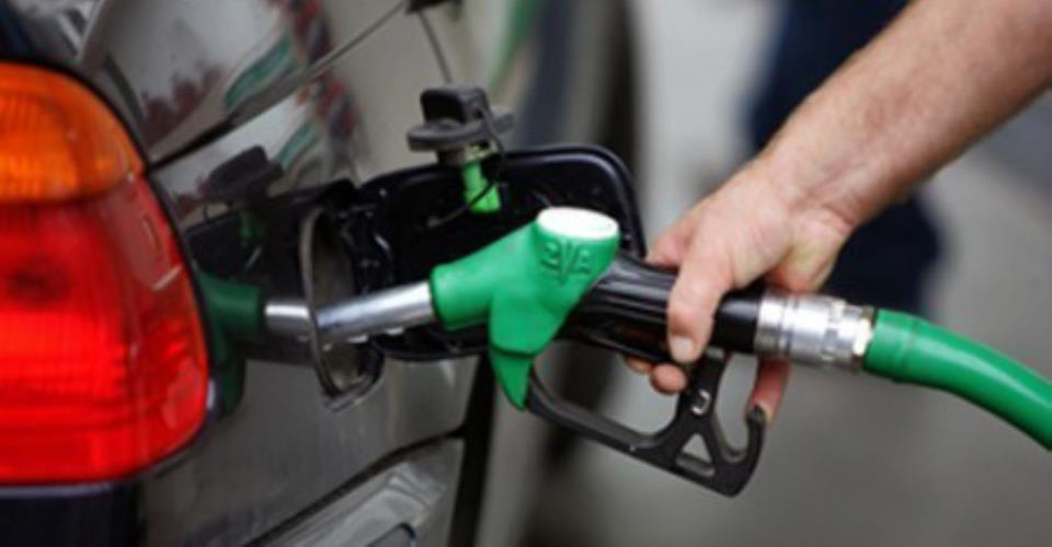 Από τις 4 Απριλίου η μείωση στον φόρο κατανάλωσης στα καύσιμα
