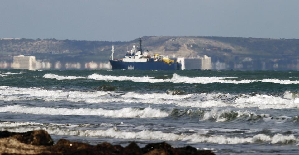 Νεαρός ανασύρθηκε νεκρός από τη θάλασσα της Λεμεσού