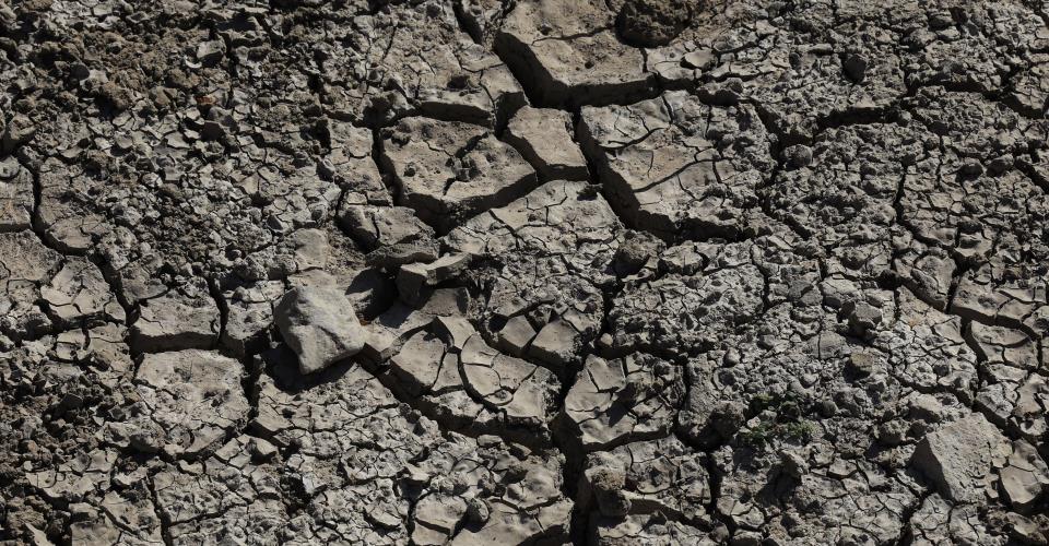 Το Ιράν ξεκίνησε επιχειρήσεις σποράς νεφών λόγω σοβαρής ξηρασίας