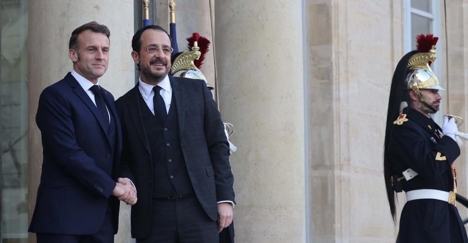 Πρώτη επίσημη επίσκεψη την Πέμπτη Προέδρου Γαλλίας από ιδρύσεως ΚΔ, λέει ο ΚΕ