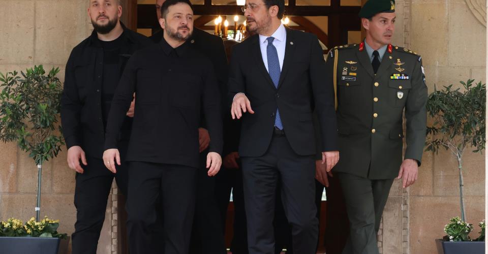 O Zελένσκι υπενθυμίζει ότι κατά Κυπριακή Προεδρία άνοιξαν τα πρώτα κεφάλαια...