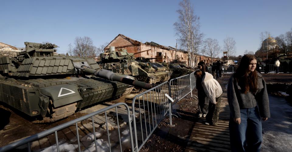 Οι συνομιλίες Ουκρανίας - ΗΠΑ συνεχίζονται σήμερα, 4 νεκροί σε πλήγματα της...